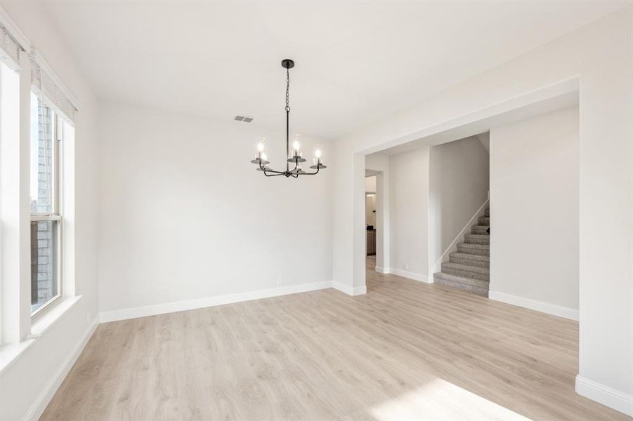 Spacious, unfurnished interior of a new home in Ridge Ranch Classic 60, Mesquite (Image 27).