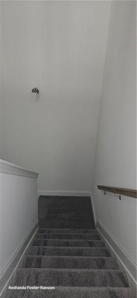 Spacious, unfurnished interior of a new home in Mulberry Summit, Flowery Branch (Image 19).