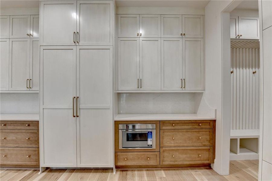 Furnished interior view inside a new home in , Alpharetta (Image 9).