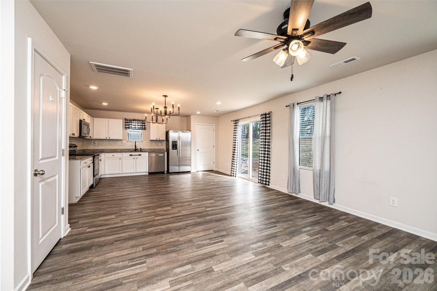 Spacious, unfurnished interior of a new home in , Newton (Image 25).