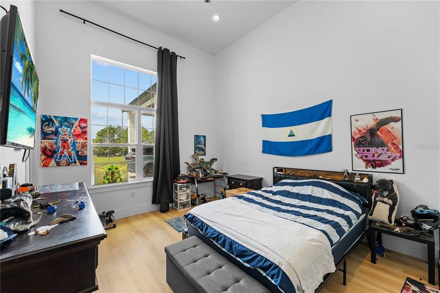 Furnished interior view inside a new home in , Groveland (Image 10).