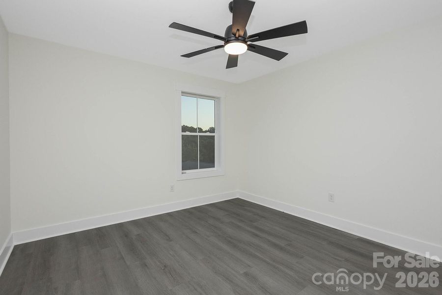 Spacious, unfurnished interior of a new home in , Kings Mountain (Image 15).