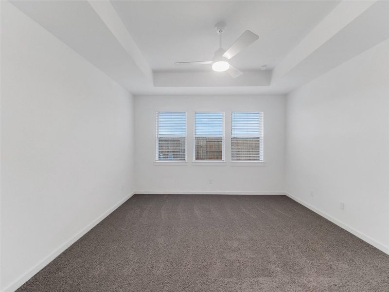 Spacious, unfurnished interior of a new home in Oakberry Trails, Waller (Image 40).