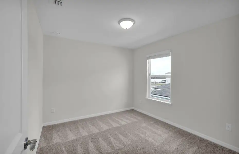 Spacious, unfurnished interior of a new home in Wells Landing, Jacksonville (Image 14). Spacious, unfurnished interior of a new home in Wells Landing, Jacksonville (Image 14).