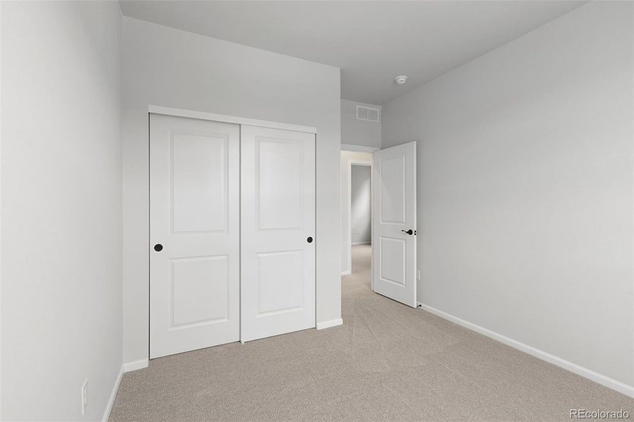 Spacious, unfurnished interior of a new home in The Manors Collection at Golden Overlook, Golden (Image 38).