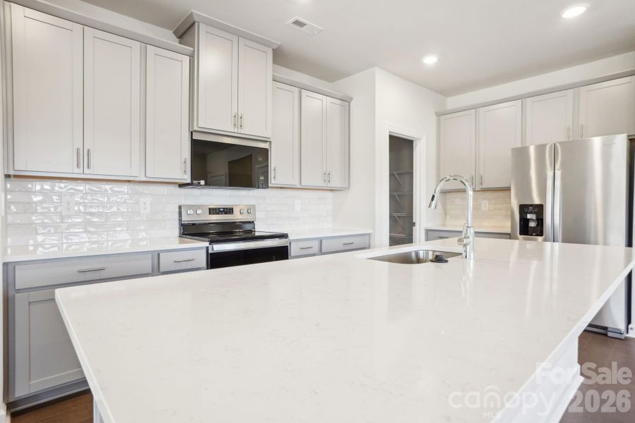 Photo is not of the actual home but is an inspirational photo of builder’s model home and may depict options, furnishings, and/or decorator features that are not included.