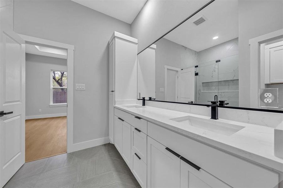 Furnished interior view inside a new home in , Grand Prairie (Image 7). Furnished interior view inside a new home in , Grand Prairie (Image 7).