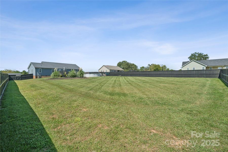 Image 38 of a home in .