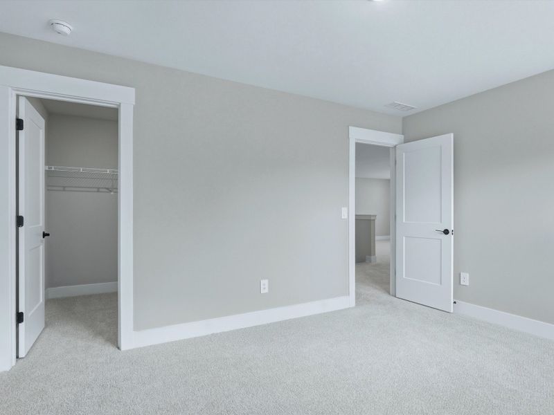 Spacious, unfurnished interior of a new home in Watkins Glen, Raleigh (Image 21).