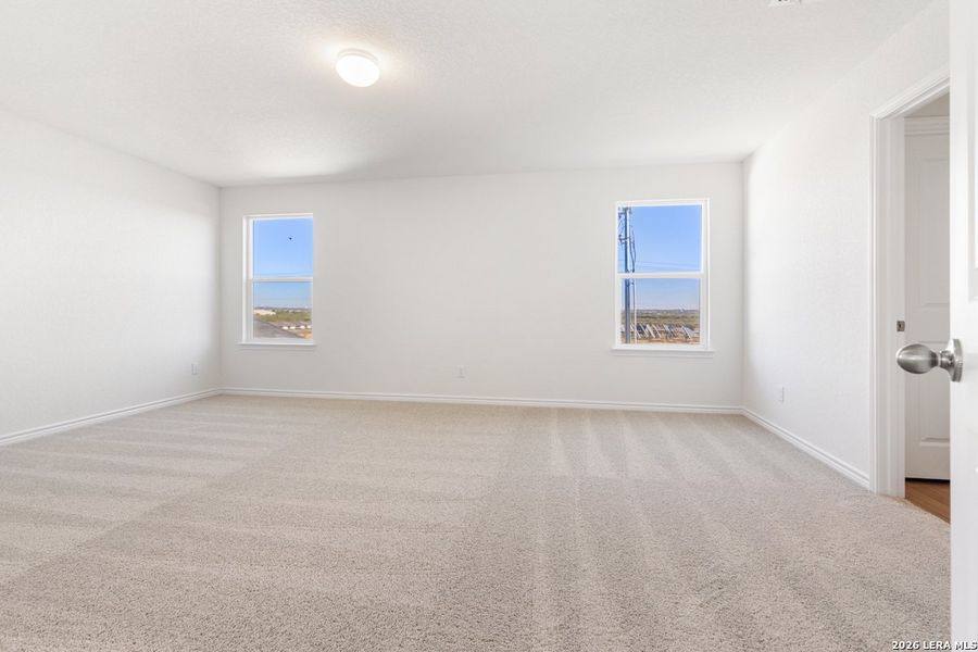 Spacious, unfurnished interior of a new home in Knox Ridge, Converse (Image 26).