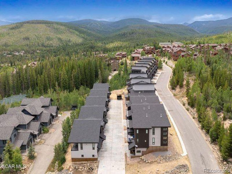 Image 34 of a home in .