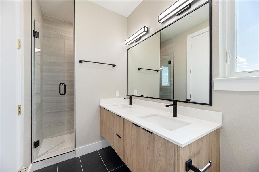 Furnished interior view inside a new home in , Farmers Branch (Image 8).