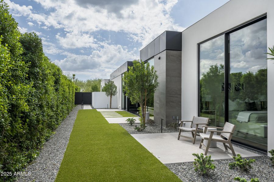 6911 E Jackrabbit Rd PV TopPics-69