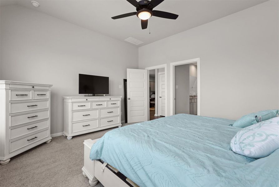 Furnished interior view inside a new home in , Texas City (Image 10). Furnished interior view inside a new home in , Texas City (Image 10).