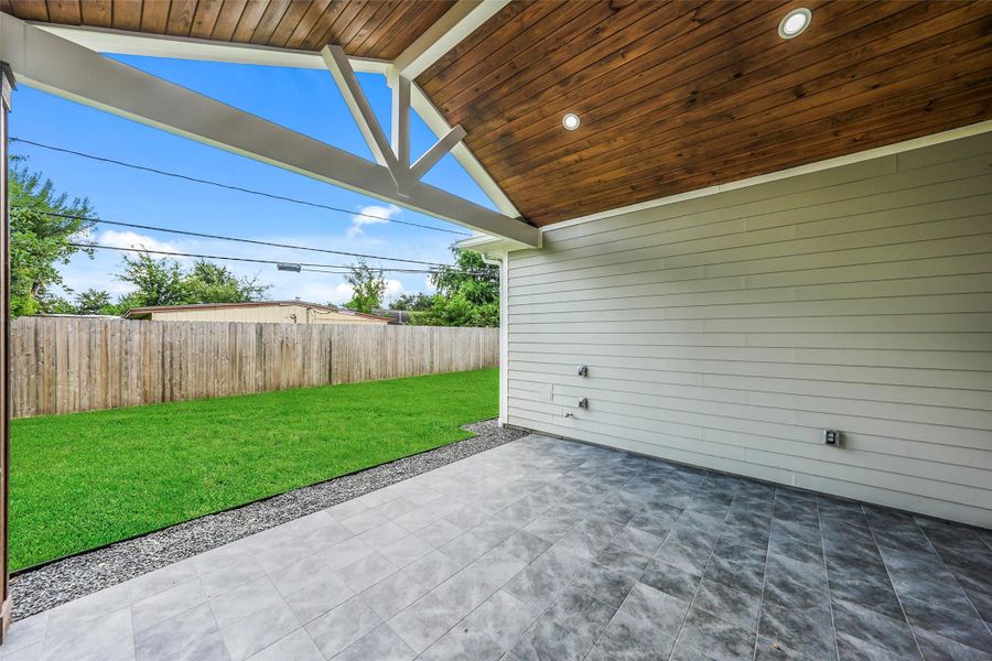 Exterior details and patio area of a home in , Houston (Image 4).