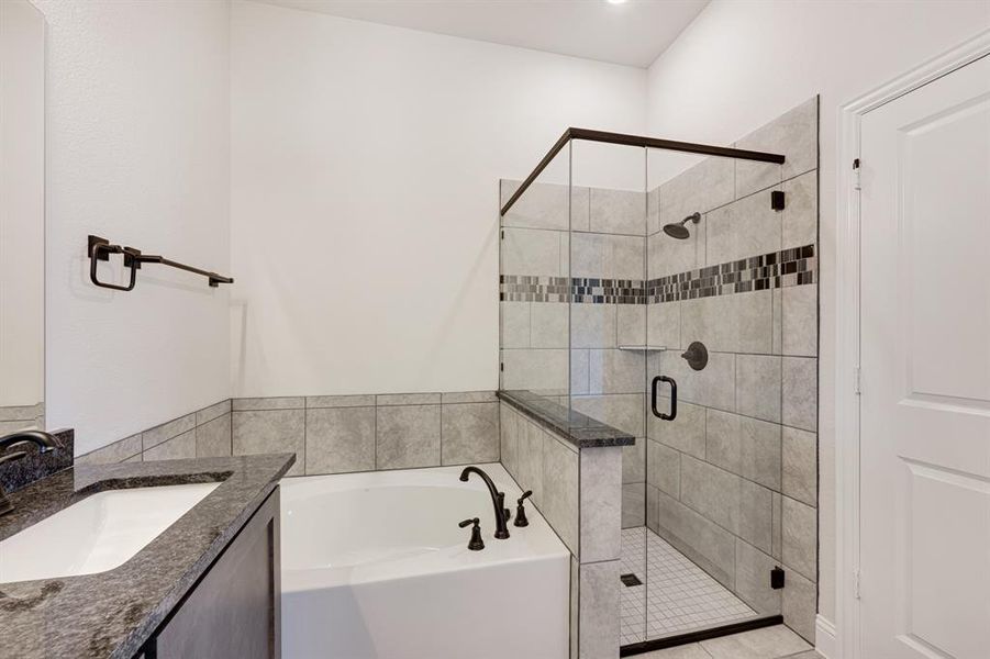 Furnished interior view inside a new home in Maplewood, Glenn Heights (Image 15).