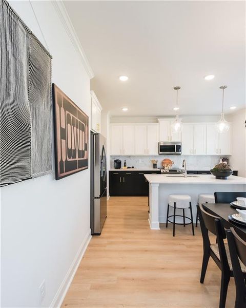 Furnished interior view inside a new home in Hellen Valley, Braselton (Image 39).