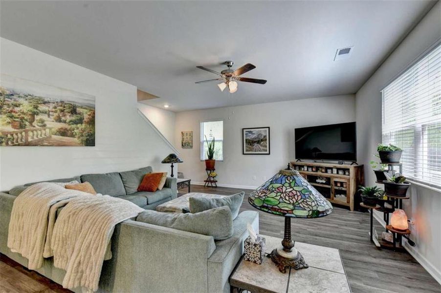 Furnished interior view inside a new home in Twin Lakes, Hoschton (Image 34).