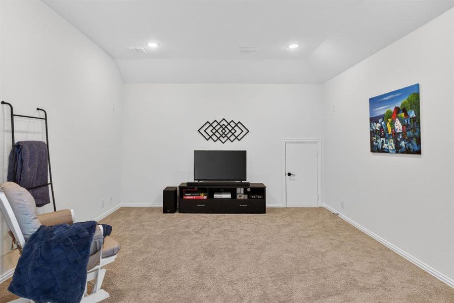 Is this another room - totally ready for movie night - just sitting up here all pretty? YEP! Is this another room - totally ready for movie night - just sitting up here all pretty? YEP!