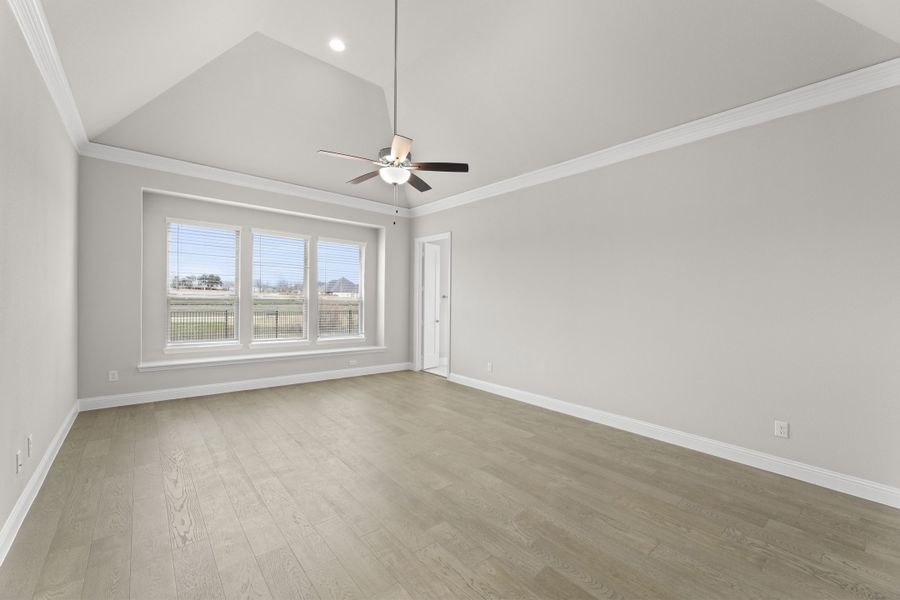 Representative unfurnished interior of a home built from the Carlow by Windsor Homes in Ridge Pointe Estates, McLendon-Chisholm (Image 25).