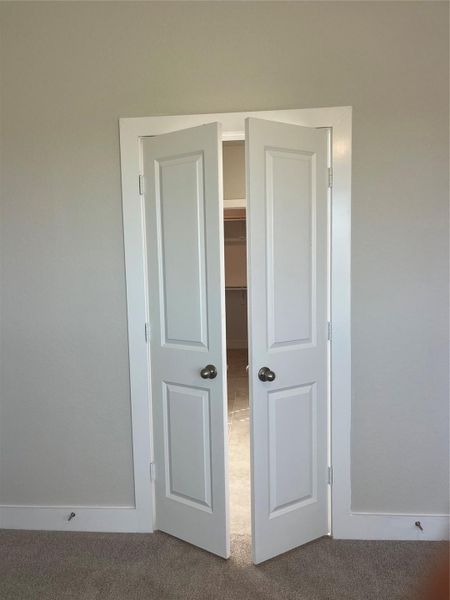 Spacious, unfurnished interior of a new home in Sunterra, Katy (Image 16). Spacious, unfurnished interior of a new home in Sunterra, Katy (Image 16).