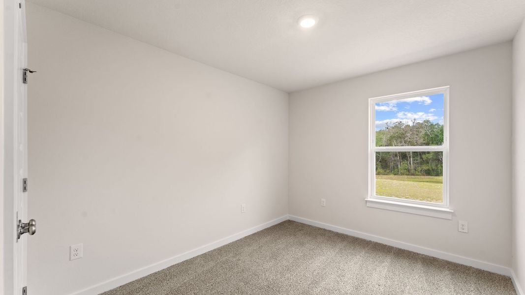Representative unfurnished interior of a home built from the Palm Exterior by D.R. Horton in Genoa Landing Townhomes, Freeport (Image 22).