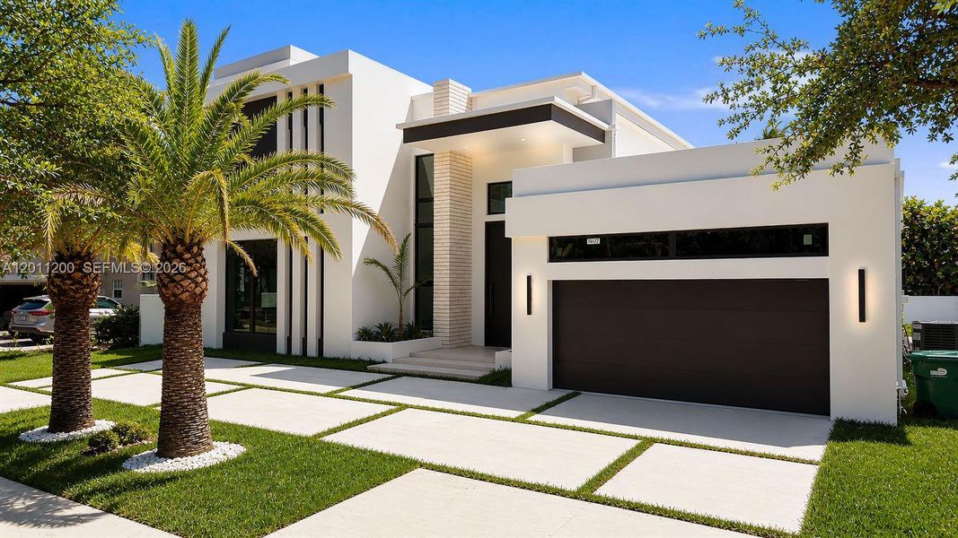 Front exterior of a new home in , Miami Lakes, FL, highlighting curb appeal (Image 29).