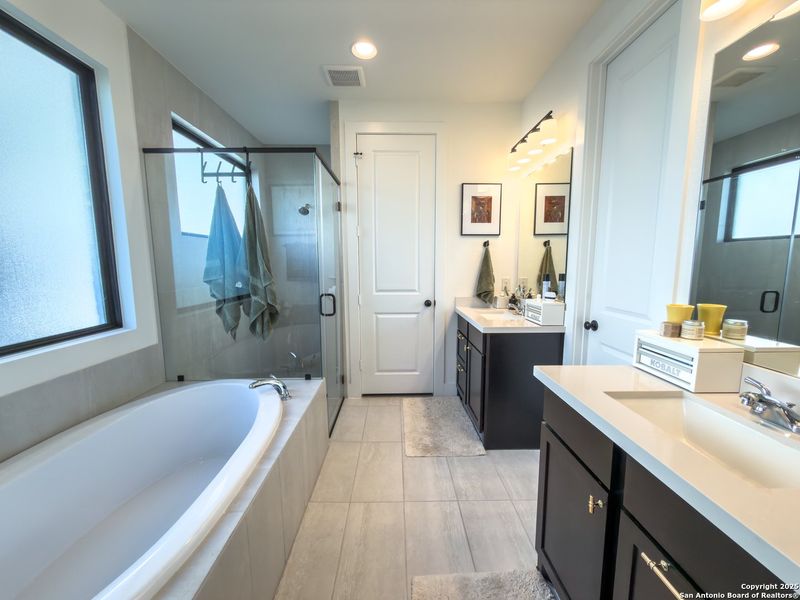 Furnished interior view inside a new home in , Kyle (Image 17). Furnished interior view inside a new home in , Kyle (Image 17).