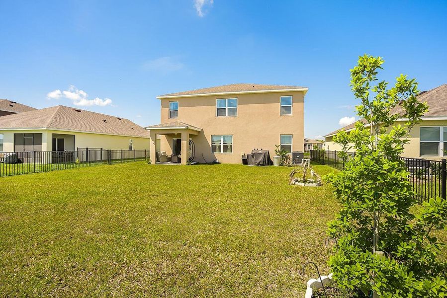 1046-Dugan-Cir-SE-HigMedia-050-1280