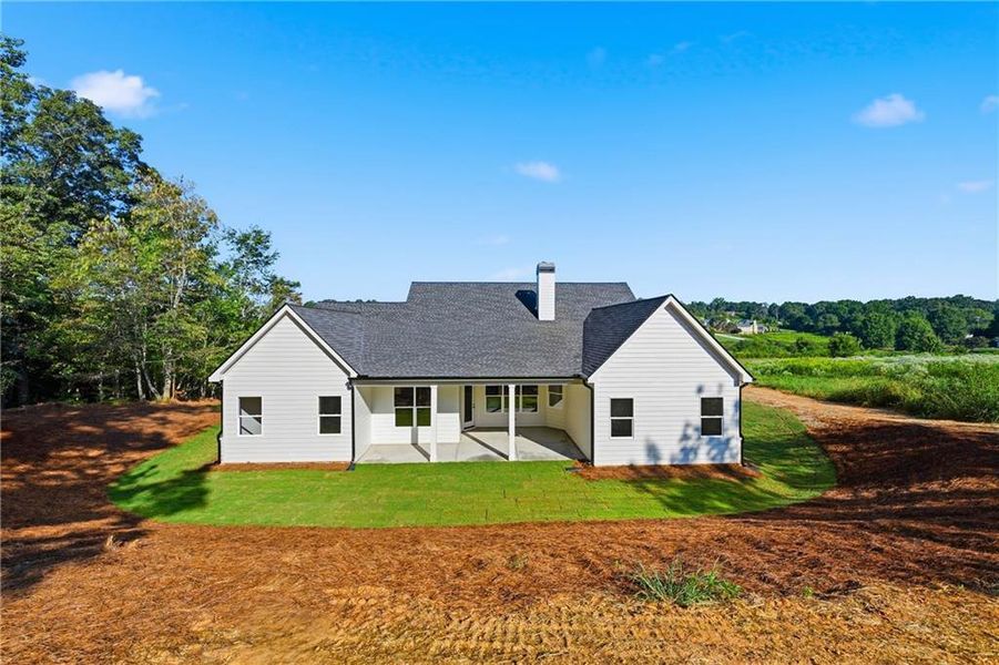 Exterior details and patio area of a home in , Demorest (Image 30).