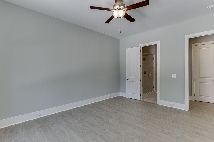 Spacious, unfurnished interior of a new home in , Buford (Image 28).