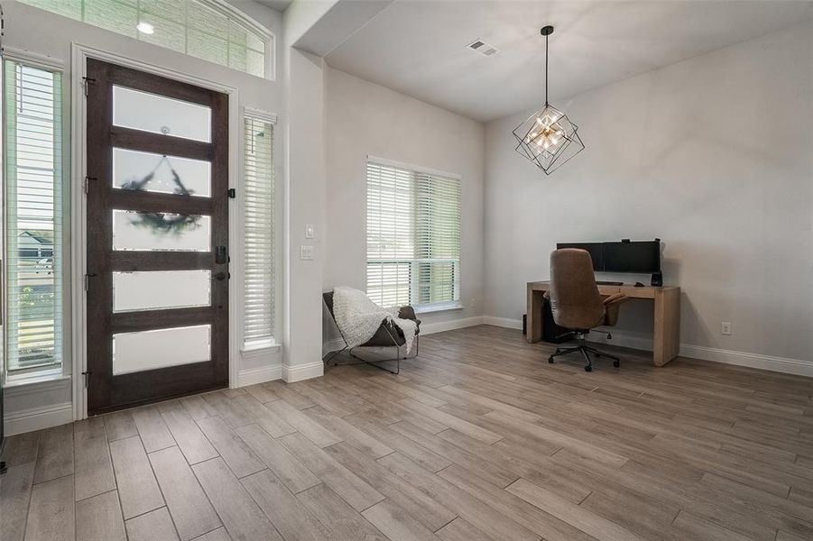 Furnished interior view inside a new home in , Van Alstyne (Image 12).