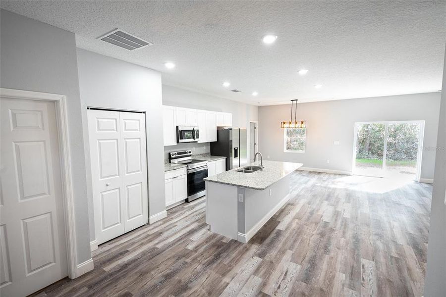 Furnished interior view inside a new home in , Lake Wales (Image 4).