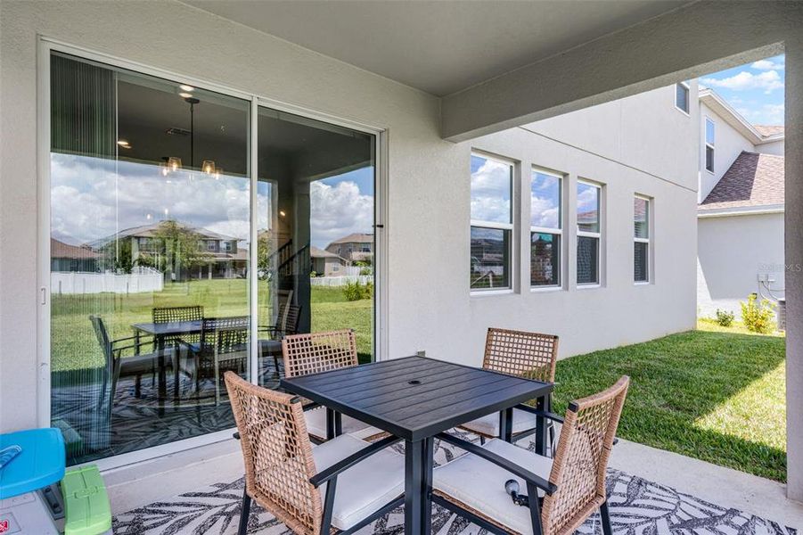 Furnished interior view inside a new home in , Orlando (Image 41).