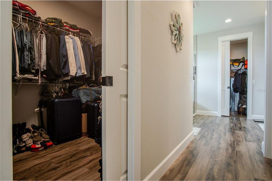 Furnished interior view inside a new home in , Auburndale (Image 43).