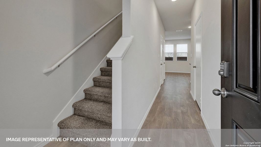 Spacious, unfurnished interior of a new home in Bollinger, Maxwell (Image 17).