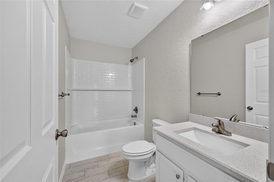 Furnished interior view inside a new home in , Ocala (Image 9).