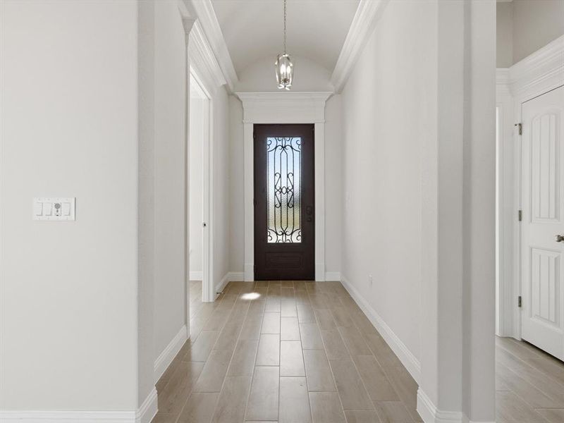 Spacious, unfurnished interior of a new home in , Weatherford (Image 20).