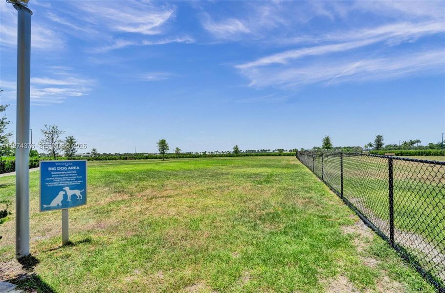 Community amenities in , Westlake (Image 52). Community amenities in , Westlake (Image 52).