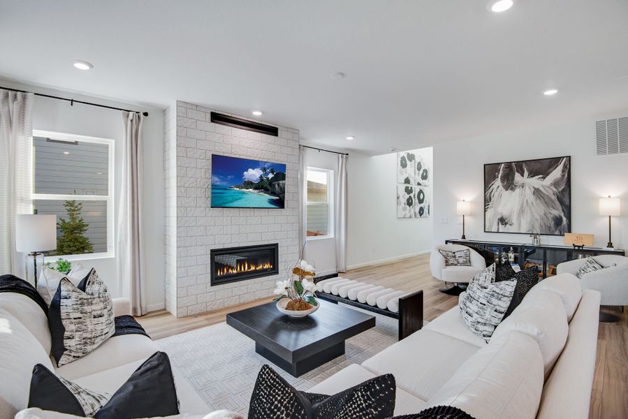 Furnished interior view inside a new home in Reunion, Commerce City (Image 26).