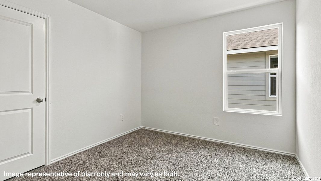 Spacious, unfurnished interior of a new home in Seneca Trails, San Antonio (Image 24).