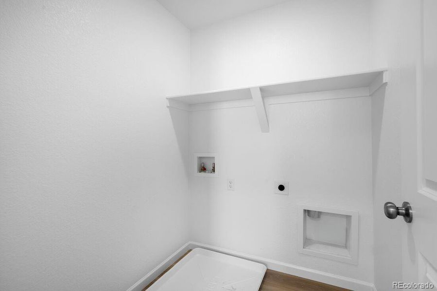 1177 Prospect Aly ~ Ready Now