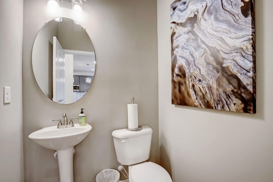 43-web-or-mls-Gatwick Dr-041 43-web-or-mls-Gatwick Dr-041