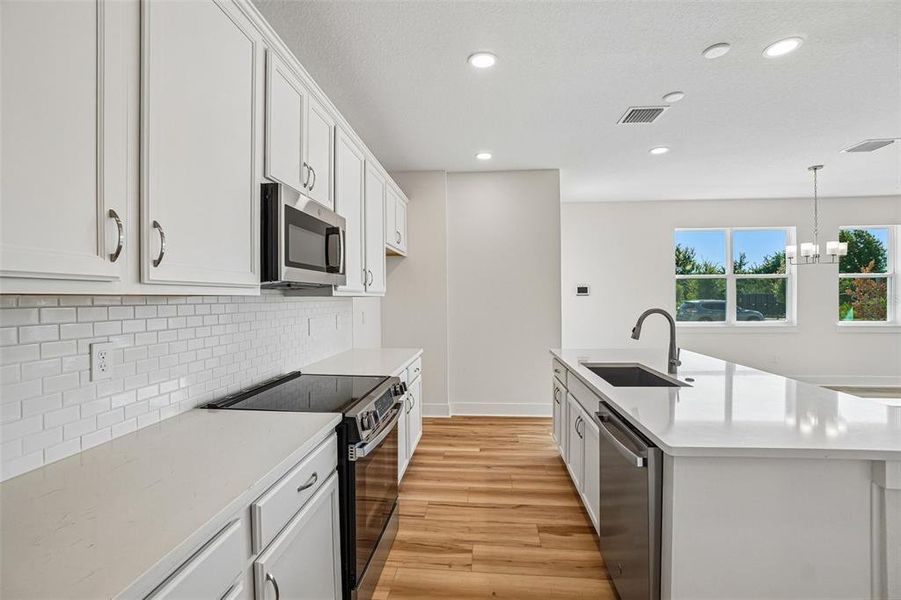 Furnished interior view inside a new home in Lagoon Residences at Epperson, Wesley Chapel (Image 11).