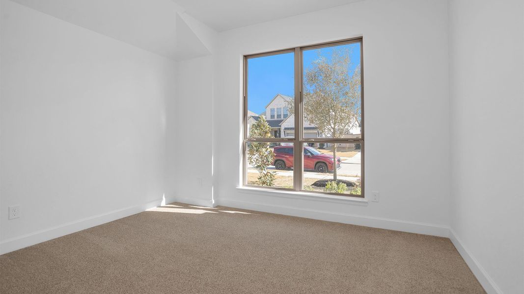 Spacious, unfurnished interior of a new home in Candela, Richmond (Image 10).
