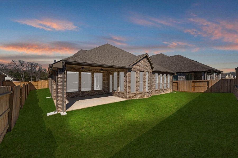 Exterior details and patio area of a home in Chambers Creek, Willis (Image 3).