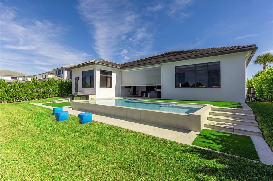 Exterior details and patio area of a home in , Cooper City (Image 20). Exterior details and patio area of a home in , Cooper City (Image 20).