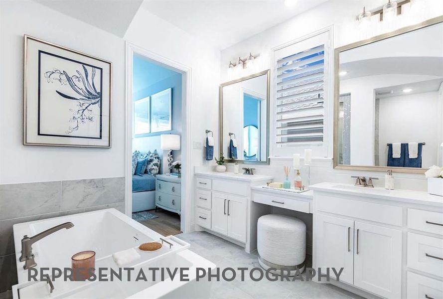 Furnished interior view inside a new home in Star Trail, Prosper (Image 7).