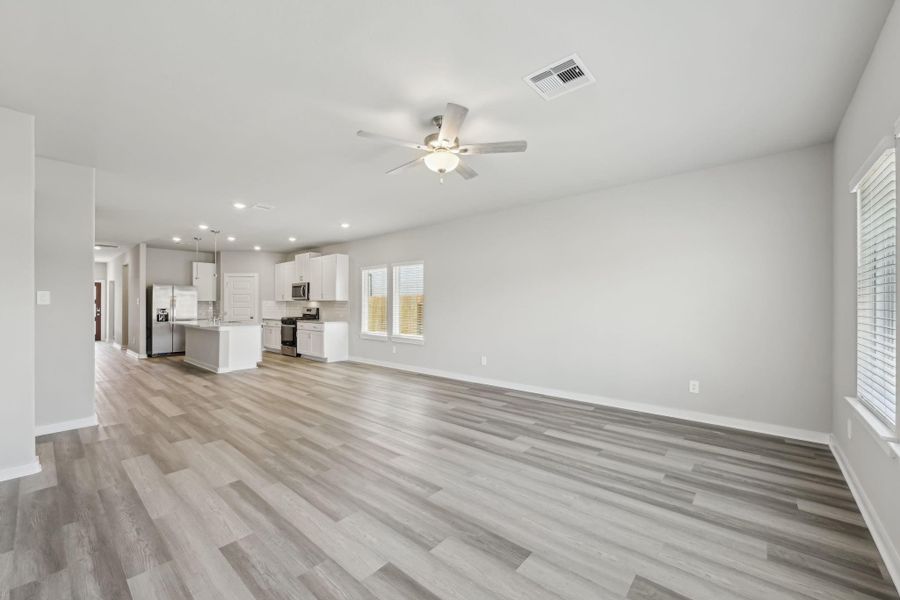 Photo is not of the actual home but is an inspirational photo of builder’s model home and may depict options, furnishings, and/or decorator features that are not included. Photo is not of the actual home but is an inspirational photo of builder’s model home and may depict options, furnishings, and/or decorator features that are not included.