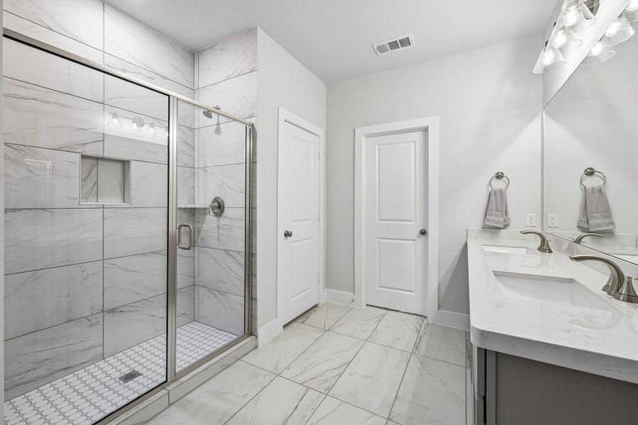 Owners Bathroom